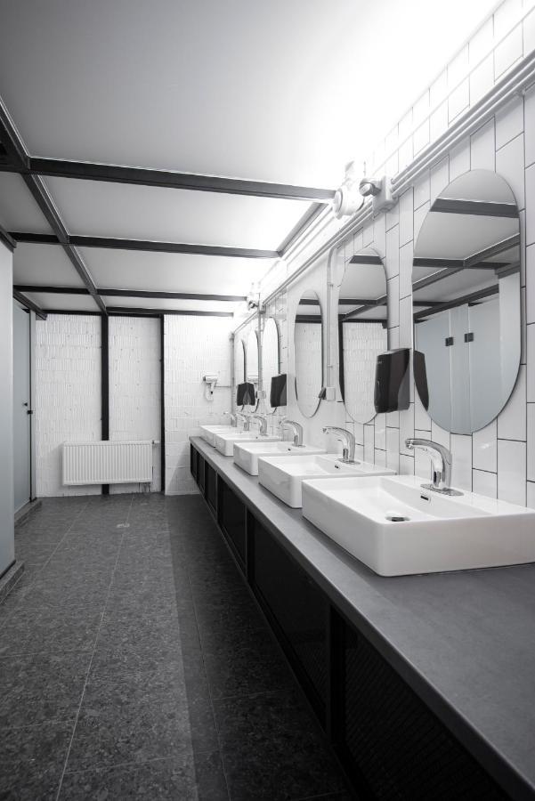 Capsule Hotel Constellation 91 Lviv Eksteriør bilde