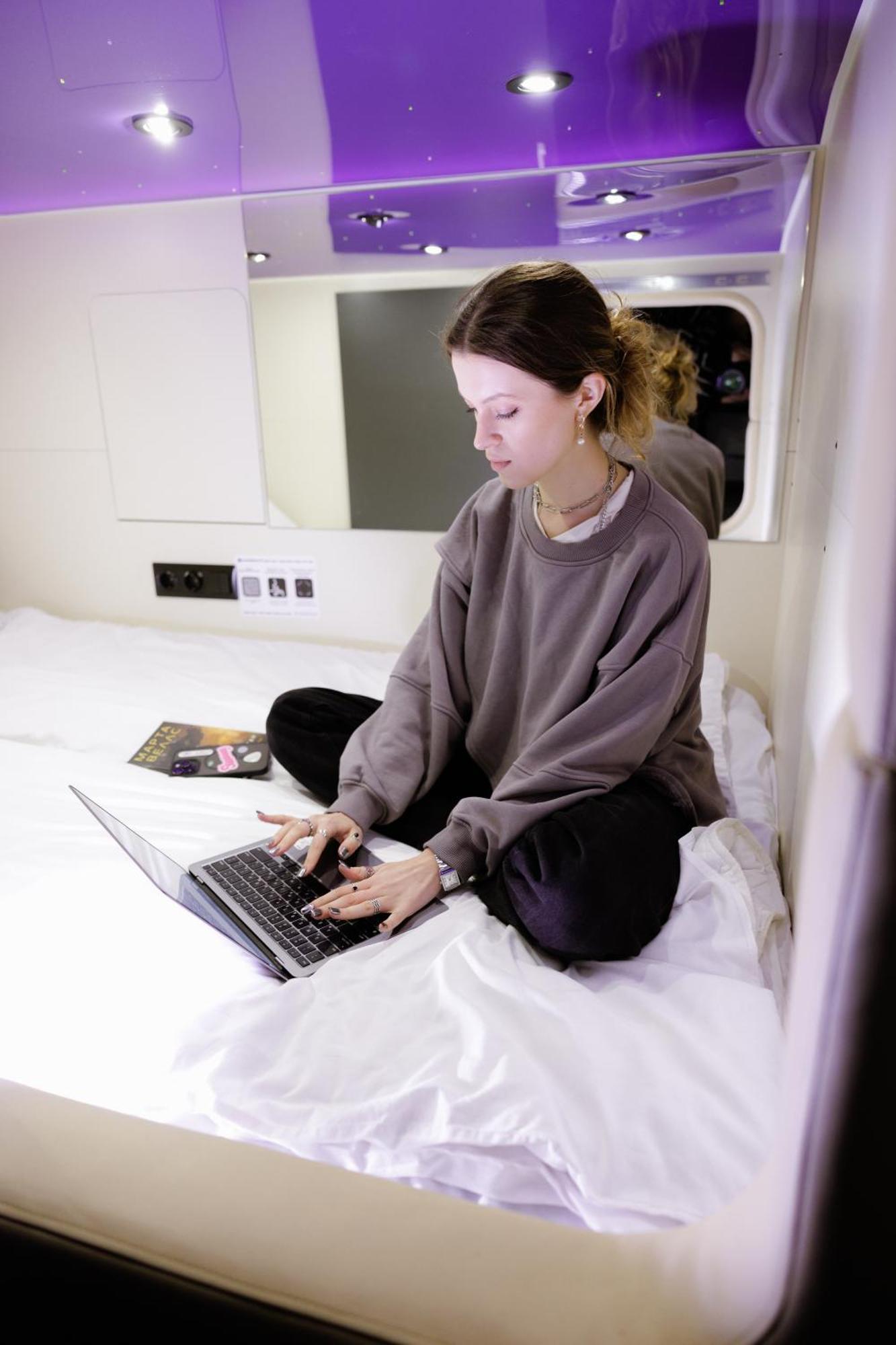 Capsule Hotel Constellation 91 Lviv Eksteriør bilde