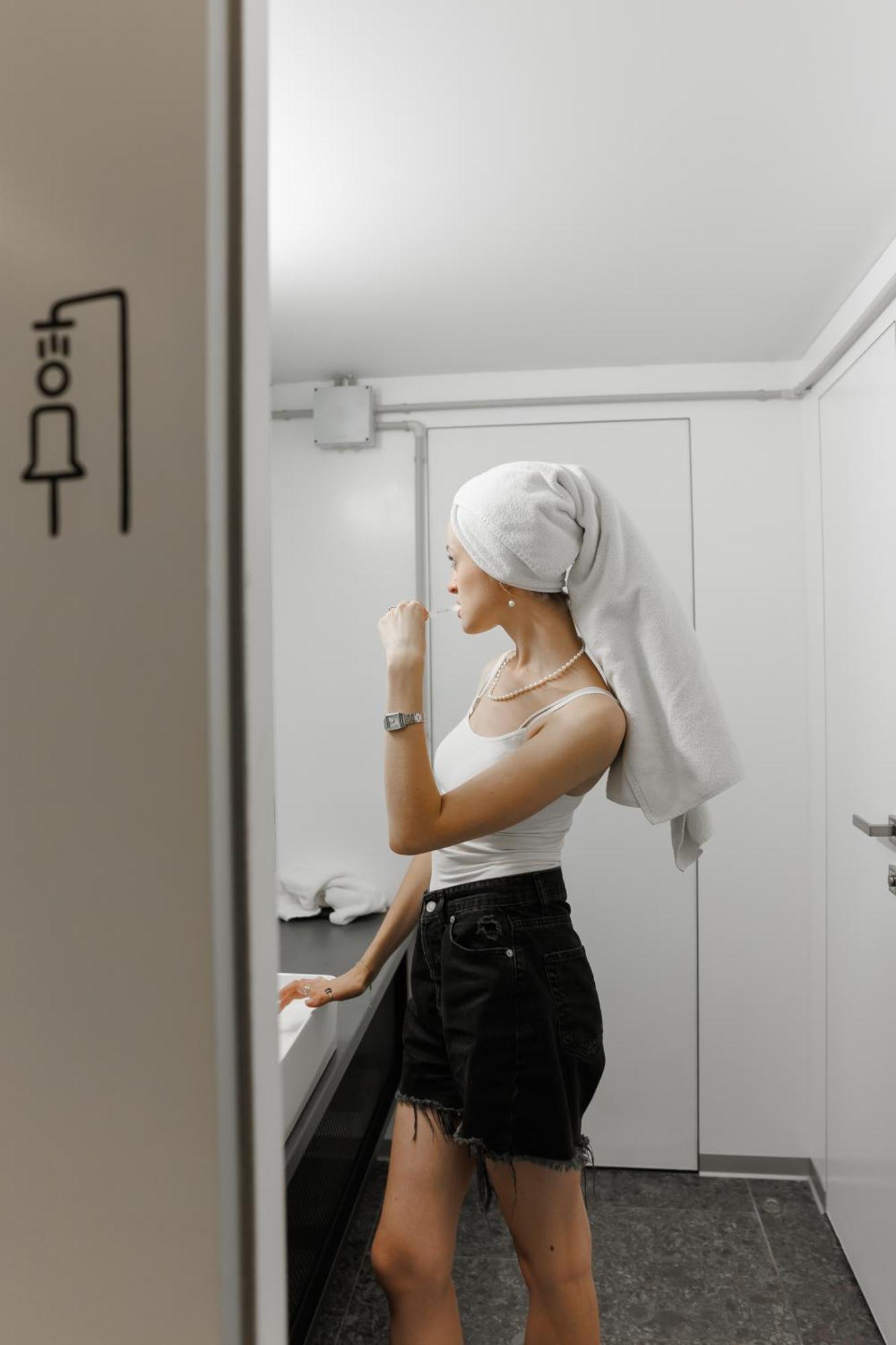 Capsule Hotel Constellation 91 Lviv Eksteriør bilde