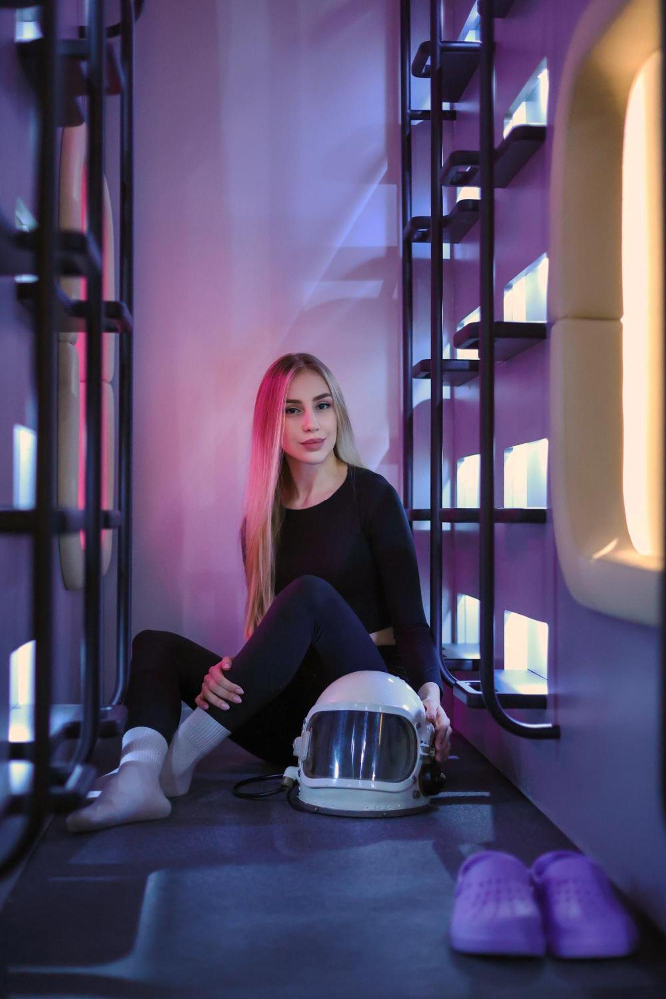 Capsule Hotel Constellation 91 Lviv Eksteriør bilde